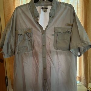 Columbia Men's Light Blue Short Sleeve Shirt